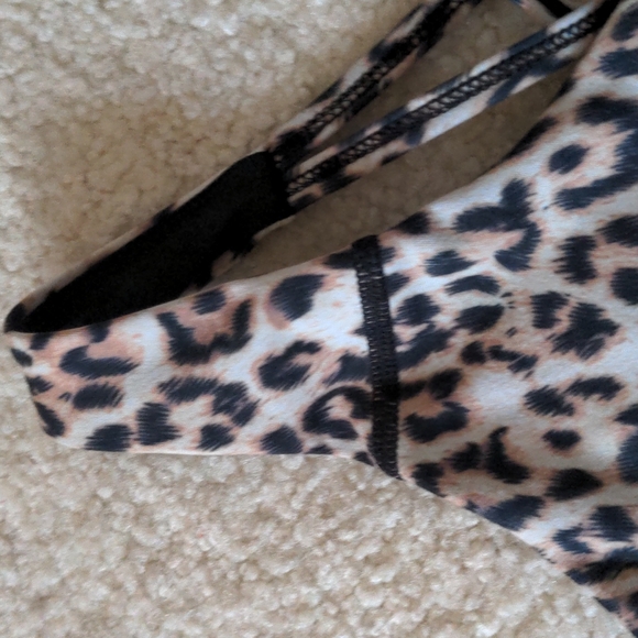 Evolve top - Picture 4 of 7